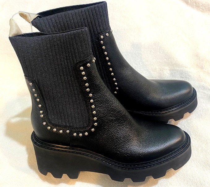 Make a Statement with Women's Thick Sole Black Leather Dolce Vita Boots - Size 10
